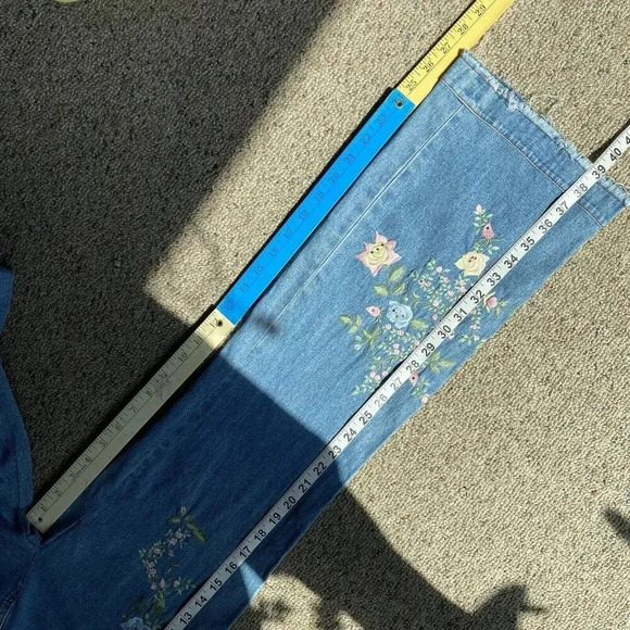 Moiselle Y2K Jeans Women 0/W27 Floral Embroidered Light Wash Blue Fray Hem Fairy - Picture 3 of 14